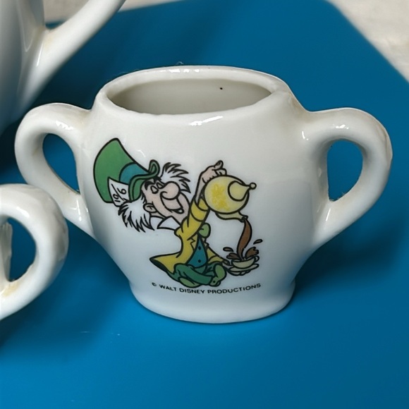 🖤Vtg Disney Ceramic tea miniature set of Alice in Wonderland - Picture 5 of 14